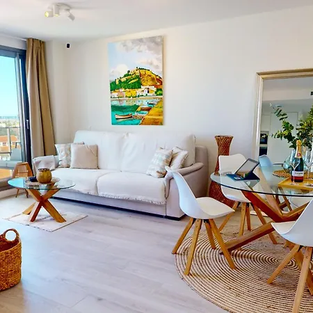 Atico Mar Y Montgo En Marina Real Iii By Family Homes